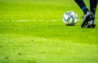 曼城 2-1 阿森纳 英超即时比分 足球新闻